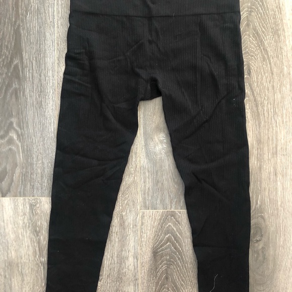 Exercise New/hardly worn workout clothes from ryderwear and women’s best large - Picture 15 of 15